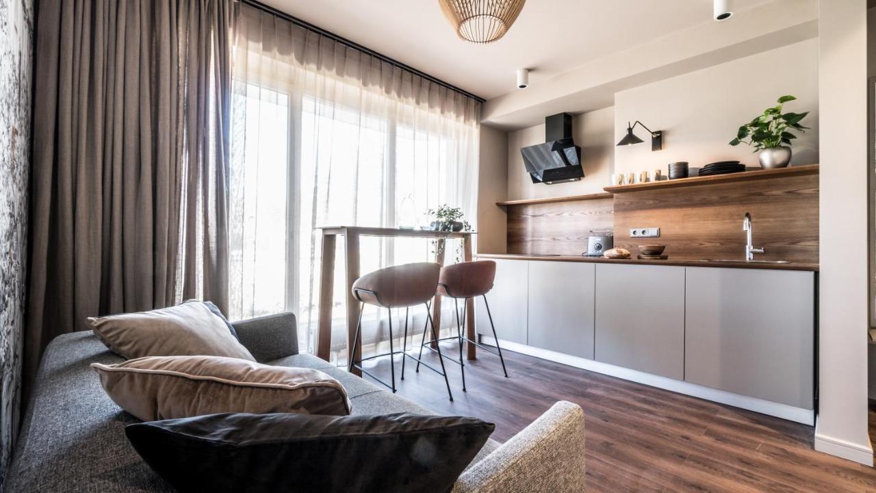 Tamara Suites & Apartments Jūrkalne Extérieur photo